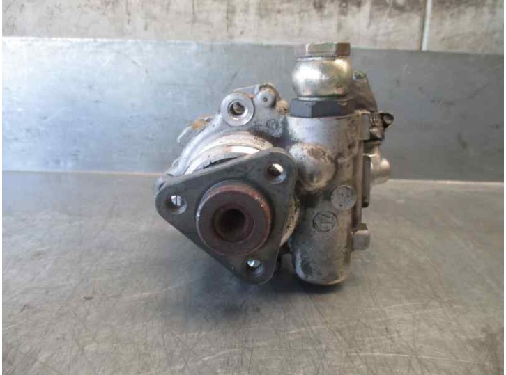 Recambio de bomba servodireccion para audi a6 berlina (4b2) 1.8 20v turbo referencia OEM IAM 058145255E 7692955133 ZF