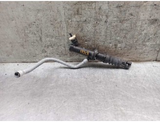 Recambio de bomba embrague para renault clio iv 1.5 dci diesel fap referencia OEM IAM 306105773R  