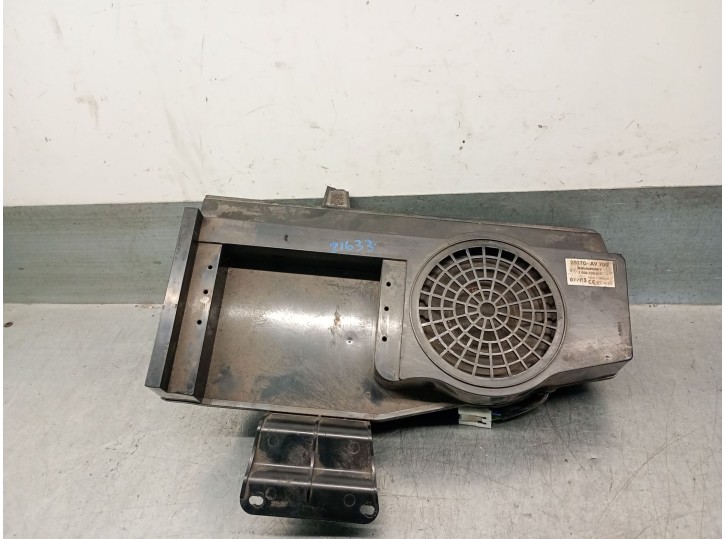 Recambio de altavoz/altavoces para nissan primera (p12) 1.9 dci referencia OEM IAM 28170AV700 28170AV700 7606500217 BLAUPUNKT