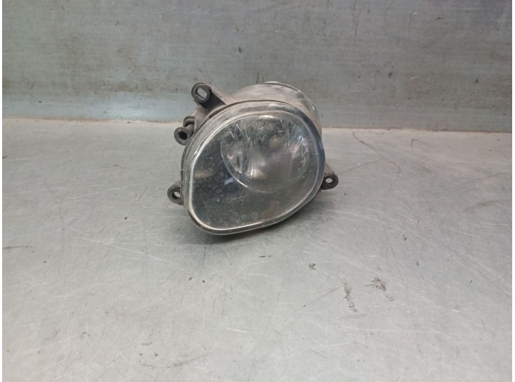 Recambio de faro antiniebla derecho para audi allroad c5 (4bh) 2.5 tdi quattro referencia OEM IAM 4Z7941700A 4Z7941700A 