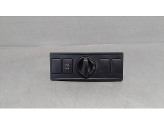 Replacement switch for Toyota Land Cruiser (J15) 3.0 turbodiesel CAT OEM IAM reference 8422360020 