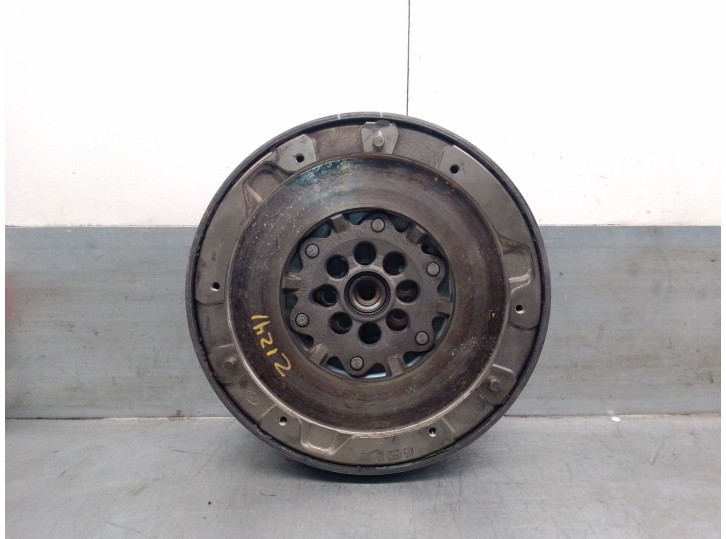 Replacement flywheel for BMW 5 Touring (E61) 520 d OEM IAM reference 415055210 21207637279 LUK