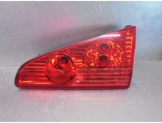 Recambio de piloto trasero derecho para peugeot 607 (s2) 2.7 hdi fap cat (uhz / dt17ted4) referencia OEM IAM 9658165080 DE PORTO