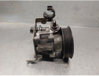 Replacement power steering pump for Peugeot 607 (S2) 2.7 HDi FAP CAT (UHZ / DT17TED4) OEM IAM reference 9655444580 7691955334