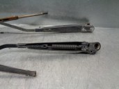 Replacement front right wiper arm for Chrysler Jeep Cherokee (XJ) 2.5 turbodiesel OEM IAM reference 55154983AB 