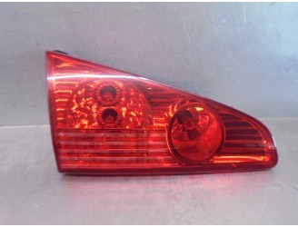 Recambio de piloto trasero izquierdo para peugeot 607 (s2) 2.7 hdi fap cat (uhz / dt17ted4) referencia OEM IAM 9658165180 DE POR