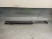 Replacement boot/tailgate struts for Seat Alhambra (7V9) 1.9 TDi OEM IAM reference 7M0827550G 