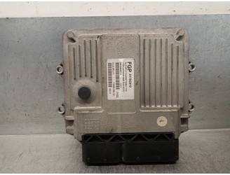 Recambio de centralita motor uce para lancia ypsilon (101) 1.3 jtd 16v referencia OEM IAM 51792919  