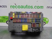 Recambio de caja reles / fusibles para mg serie 75 (rj) 2.0 16v cdt referencia OEM IAM YQE103139  