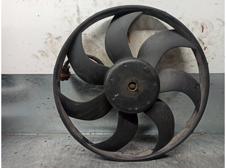 Recambio de electroventilador para land rover evoque 2.2 td4 cat referencia OEM IAM BJ328C607AC 