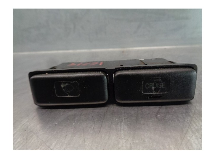 Replacement switch for Honda Legend (KA7/8) V6 Saloon (KA7) OEM IAM reference 36775SP0G11 