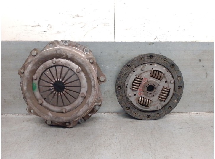 Recambio de kit embrague para citroën c3 i (fc_, fn_) 1.4 i referencia OEM IAM 205287 205287 318024810 LUK