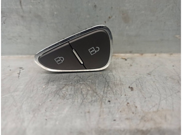 Recambio de mando para opel corsa e business referencia OEM IAM 39031633 