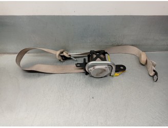 Replacement front left seat belt for Hyundai Tucson (JM) 2.0 CAT OEM IAM reference 888102E301 WITH PRETENSIONER 