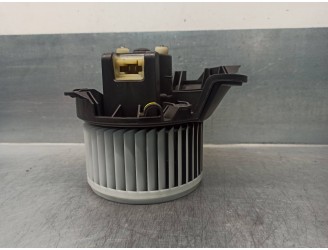 Recambio de motor calefaccion para opel corsa e business referencia OEM IAM 13335075  DENSO