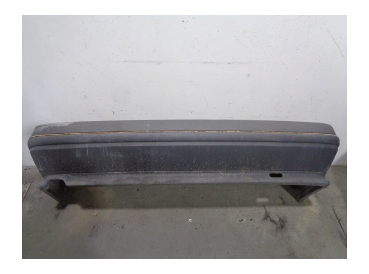 Recambio de paragolpes trasero para renault 19 (1989...) 1.7 referencia OEM IAM 7701367297 GRIS TEXTURADO 4 PUERTAS