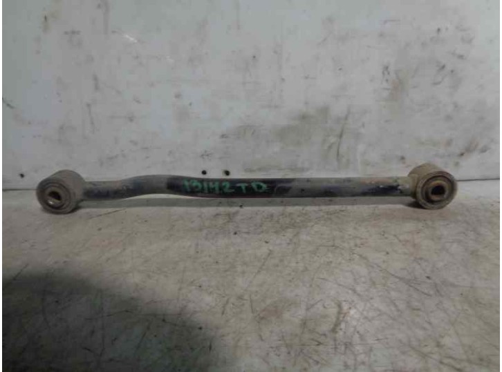 Recambio de brazo suspension inferior trasero derecho para kia shuma ii 1.6 cat referencia OEM IAM 
