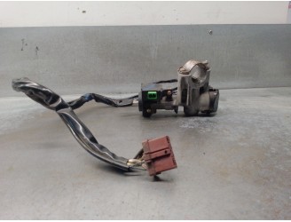 Replacement ignition switch for Seat Cordoba sedan (6K2) 1.9 SDi OEM IAM reference 39730S04G0 