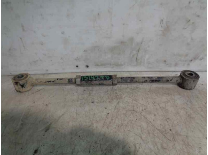 Replacement rear right lower suspension arm for Kia Shuma II 1.6 CAT OEM IAM reference 