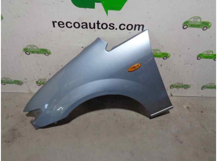 Recambio de aleta delantera izquierda para mazda premacy (cp) 2.0 turbodiesel cat referencia OEM IAM C10052211H AZUL CLARO 
