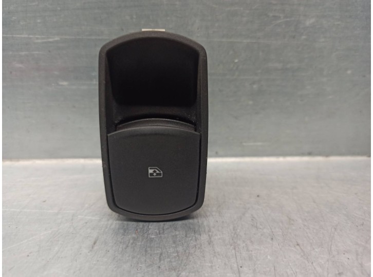 Recambio de mando elevalunas delantero derecho para opel corsa e business referencia OEM IAM 13430018 