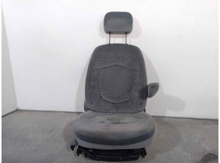 Replacement front right seat for Citroën C5 Saloon 2.0 HDi OEM IAM reference 8860CX GREY FABRIC 4 DOORS