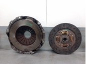 Recambio de kit embrague para nissan terrano ii (r20) 2.7 td 4wd referencia OEM IAM 699884 300010F026 