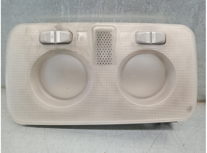 Recambio de luz interior para peugeot bipper 1.4 hdi referencia OEM IAM 735244963 