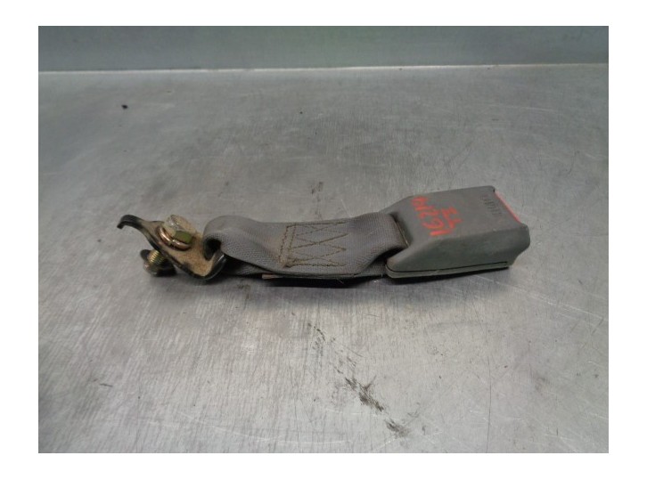 Recambio de enganche cinturon para honda legend (ka7/8) v6 berlina (ka7) referencia OEM IAM 82480SP0G02ZE  TRA CENT.