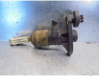 Recambio de bomba embrague para volkswagen passat berlina (3b2) 1.8 20v turbo referencia OEM IAM 8E0721401 