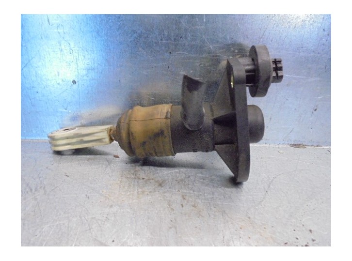 Recambio de bomba embrague para volkswagen passat berlina (3b2) 1.8 20v turbo referencia OEM IAM 8E0721401 