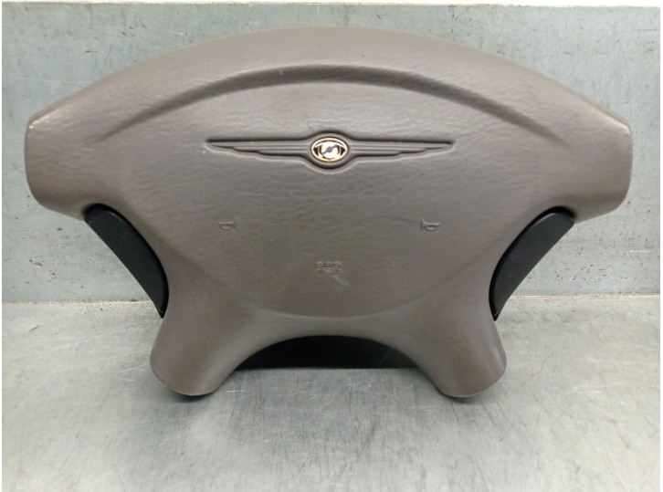 Recambio de airbag delantero izquierdo para chrysler voyager iv (rg, rs) 2.5 crd referencia OEM IAM P0SL011L8AE SL011L8AD 