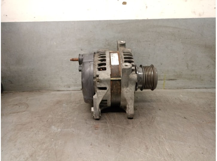 Recambio de alternador para chrysler voyager iv (rg, rs) 2.5 crd referencia OEM IAM 04868429AC 4868429AC 4210000081 DENSO