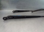 Recambio de brazo limpia delantero derecho para citroën c-elysée 1.2 12v vti referencia OEM IAM   