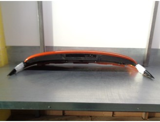 Recambio de aleron trasero para renault captur 0.9 energy referencia OEM IAM 960304415R 