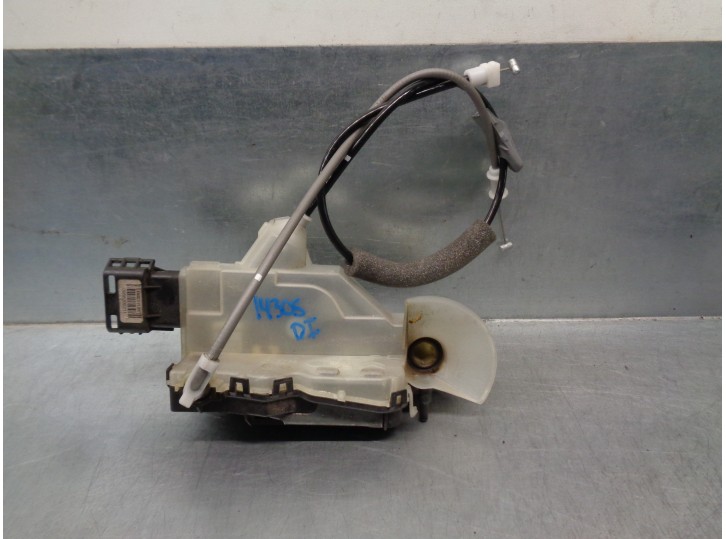 Recambio de cerradura puerta delantera izquierda para citroën c-elysée 1.2 12v vti referencia OEM IAM PSA190273 6 PINES 4 PUERTA