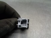 Recambio de interruptor para renault captur 0.9 energy referencia OEM IAM 252103678R 