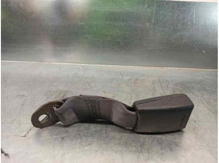 Recambio de enganche cinturon para suzuki ignis rg (fh) 1.3 cat referencia OEM IAM 010314C1  