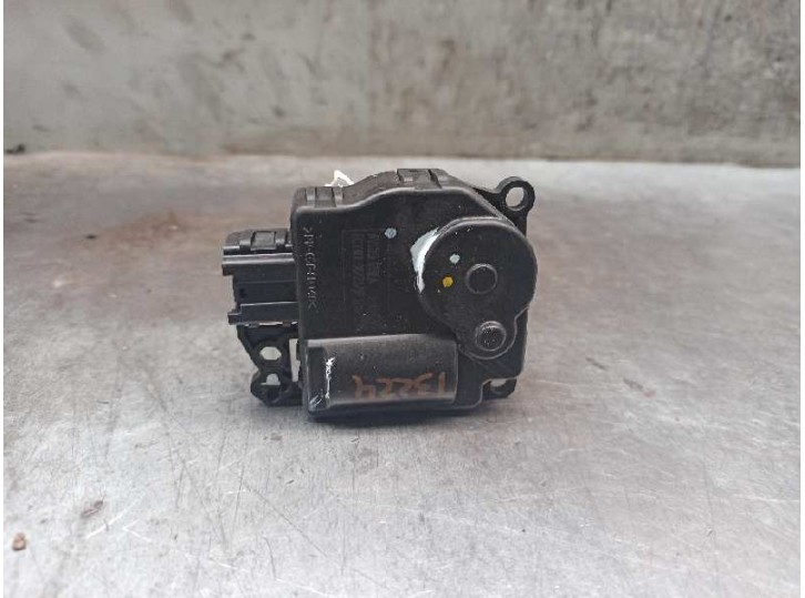 Recambio de motor apertura trampillas climatizador para ford ka+ ti-vct cat (3 cil.) referencia OEM IAM 