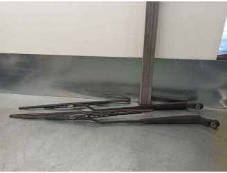 Recambio de brazo limpia delantero izquierdo para suzuki ignis rg (fh) 1.3 cat referencia OEM IAM 621211B 