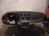 Recambio de salpicadero para renault fluence dynamique referencia OEM IAM 681003101R NEGRO Y BEIGE 