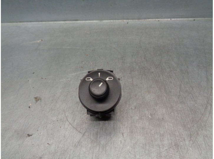 Recambio de mando retrovisor para citroën c-elysée 1.2 12v vti referencia OEM IAM 96873722ZD 