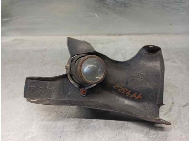 Recambio de faro antiniebla izquierdo para toyota corolla (e11) 1.4 16v cat referencia OEM IAM 10159SHL 