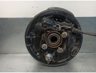 Recambio de mangueta trasera izquierda para smart coupe 1.0 cat referencia OEM IAM A4514200102 0204011551 BOSCH