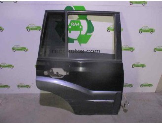 Recambio de puerta trasera derecha para hyundai terracan (hp) 2.9 crdi cat referencia OEM IAM 77020H1510 NEGRA 5 PUERTAS