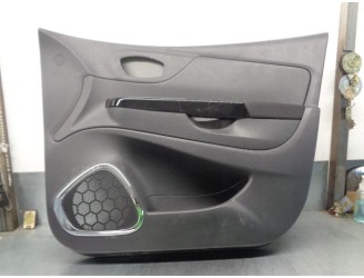 Recambio de guarnecido puerta delantera derecha para renault captur 0.9 energy referencia OEM IAM 809000929R 