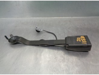 Recambio de enganche cinturon delantero izquierdo para renault captur 0.9 energy referencia OEM IAM 878177659R  DEL IZQ.