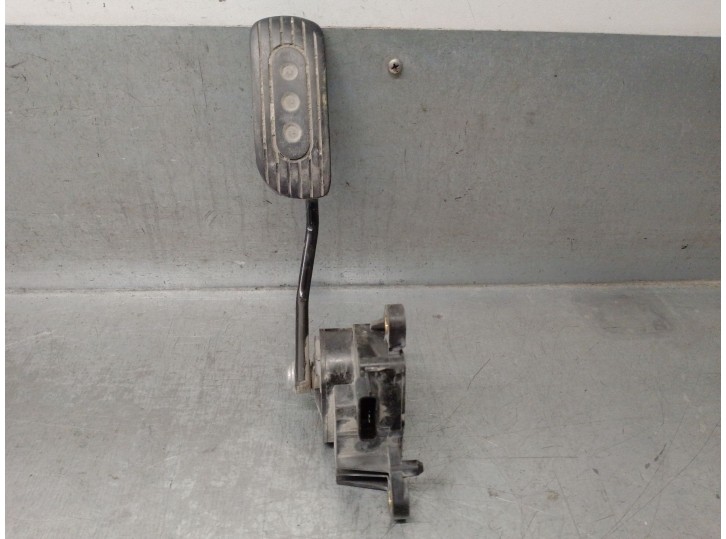 Recambio de potenciometro pedal para nissan nv200 furgoneta 1.5 dci 85 (m20, m20m) referencia OEM IAM 18002ED000 180021JY0A 