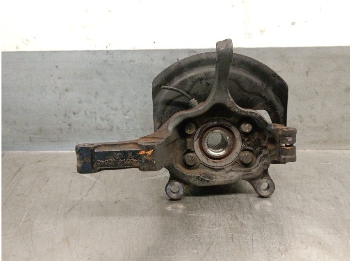 Recambio de mangueta delantera derecha para nissan qashqai (j10) 2.0 dci turbodiesel cat referencia OEM IAM 40014JD040 40014JD00