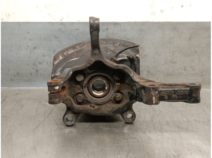 Recambio de mangueta delantera izquierda para nissan qashqai (j10) 2.0 dci turbodiesel cat referencia OEM IAM 40015JD040 40015JD